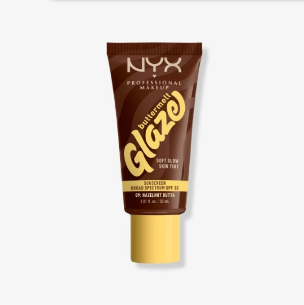 Nyx Professional Butter Melt Glaze Soft Glow Skin Tint 09 Hazelnut Butta SPF 30